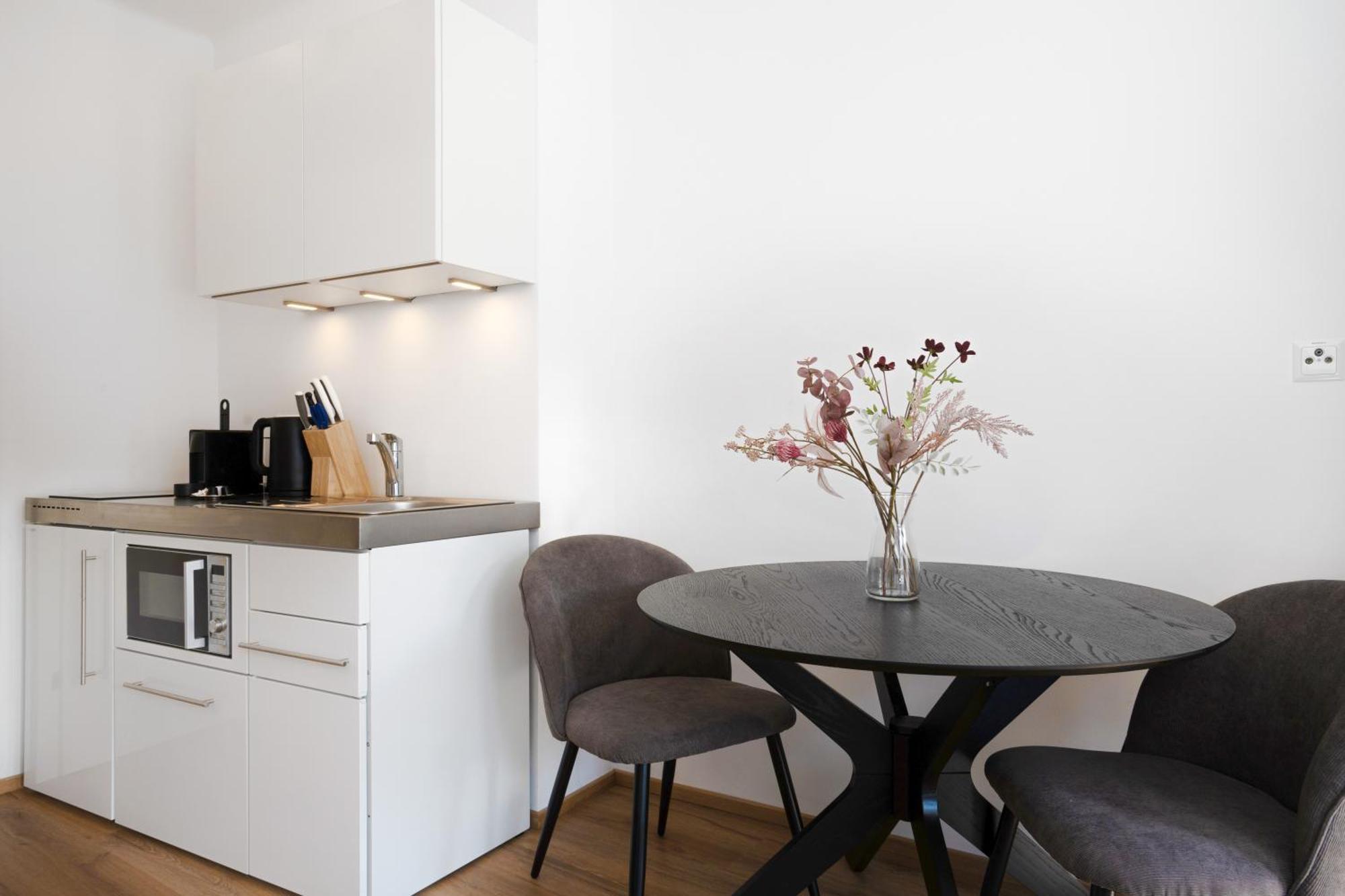 Easy Flat Villach Main Plaza Buitenkant foto